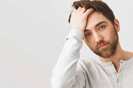 القوباء الحلقية على فروة الرأس: ماهو العلاج المستخدم ضد فطريات فروة الرأس