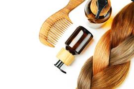 Cómo usar aceite de ricino para el pelo