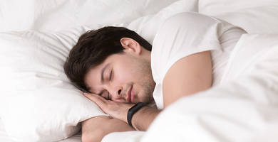 Consejos para dormir después de un trasplante capilar