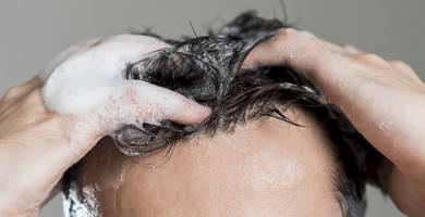 Cómo lavar el pelo después de un trasplante capilar