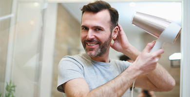 Malos hábitos que pueden dañar tu cabello