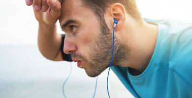 Trucos para no sudar por la cabeza