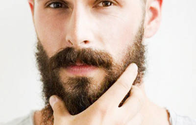 Greffe de la barbe et moustache