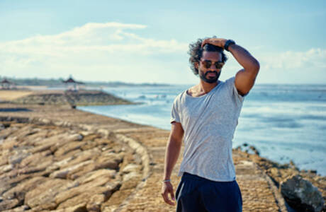 Przeszczep włosów latem