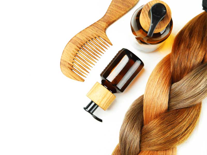 Cómo usar aceite de ricino para el pelo