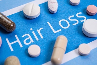 Leki powodujące wypadanie włosów: czy znasz je wszystkie?