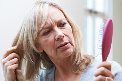 ЗАГУБА НА КОСАТА ПРИ  МЕНОПАУЗА