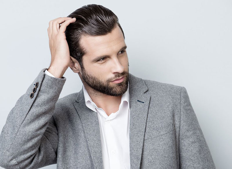 ¿Hay relación entre pelo graso y caída del cabello?